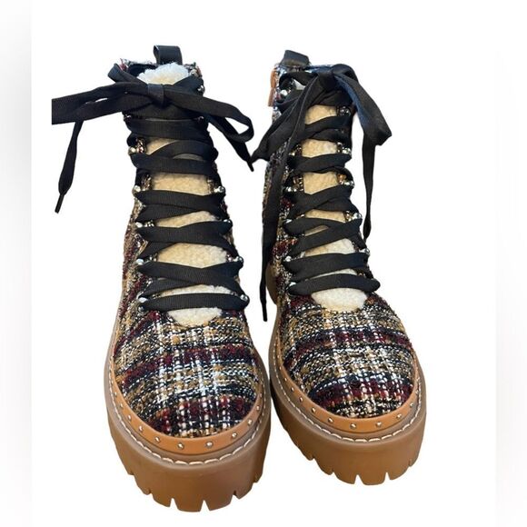 NWOT Steve Madden Rainer Tweed & Fleece Ankle  Boots  SZ  6.5 - Picture 2 of 8